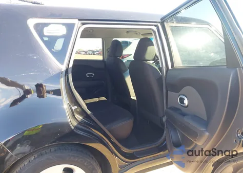 2016 Kia Soul z USA, uszkodzony, nr VIN KNDJN2A29G7391734